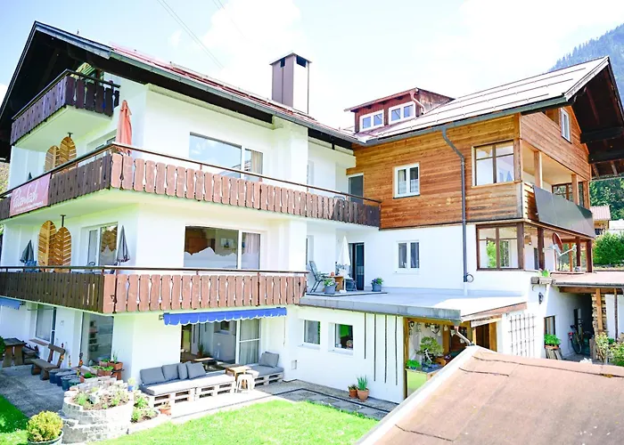 Faltenbach Ferienwohnungen in Oberstdorf